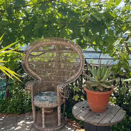 Ferienhaus The Secret Garden Forza dʼAgro